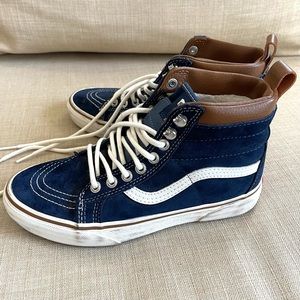 Vans High Top Sneakers Women’s Size 7.5